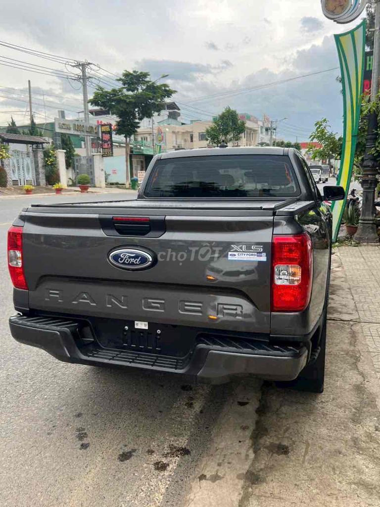 Ford Ranger 2024 XLS 2.0 4X2 AT - 62000 km. Mua bán Ô tô tại Huyện Đức Trọng Lâm Đồng được đăng bởi SALON ÔTÔ HOÀ THẮNG  hình 8