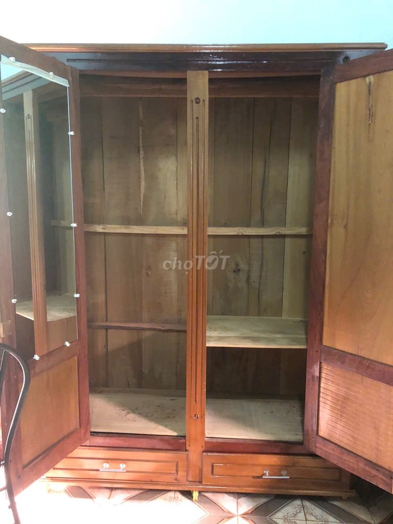 Tủ quần áo Gỗ căm xe 2m x 1.5m x 0.51m 95%. Mua bán Tủ, kệ gia đình tại Thành phố Buôn Ma Thuột Đắk Lắk được đăng bởi Trần Nguyễn hình 1