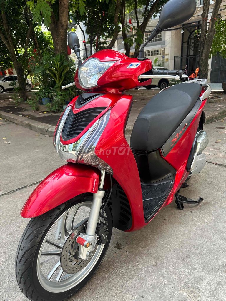 SH 125 2015 Đỏ 20.000km. BSTP 1 chủ công chứng