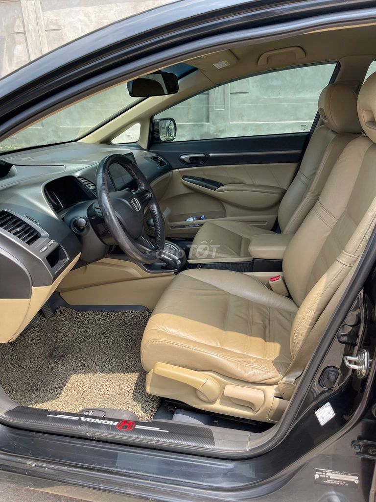 Honda Civic 2009 1.8 AT - 88000 km