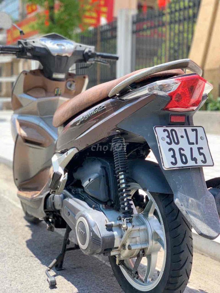 Bán xe SYM joyriader dán kín nylon bóc ra máy zin. Mua bán Xe máy tại Huyện Thanh Trì Hà Nội được đăng bởi xe máy chính hãng hình 4