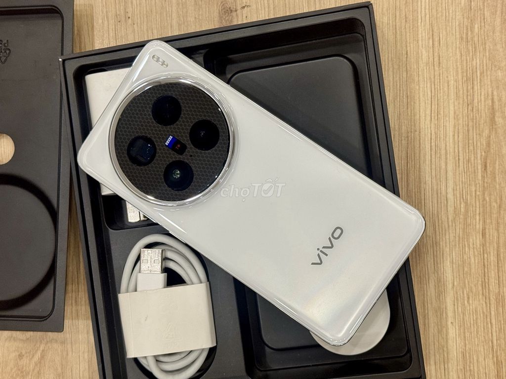 Vivo X200 Pro 256GB Trắng. Mua bán Điện thoại tại Quận Phú Nhuận Tp Hồ Chí Minh được đăng bởi Nhật Phong hình 1