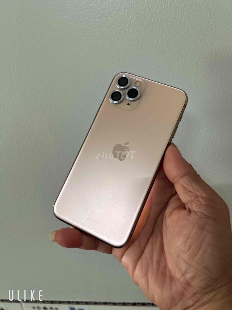 Apple iPhone 11 Pro 256GB Vàng. Mua bán Điện thoại tại Quận Ô Môn Cần Thơ được đăng bởi Cửa Hàng đtdđ Bảo Ngọc hình 1