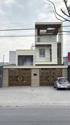 CHO THUÊ MẶT BẰNG NHÀ MẶT TIỀN MỚI XÂY 240m2 - KDC HỒNG LOAN. Cho thuê văn phòng, mặt bằng kinh doanh tại Quận Cái Răng Cần Thơ được đăng bởi Trần Sơn