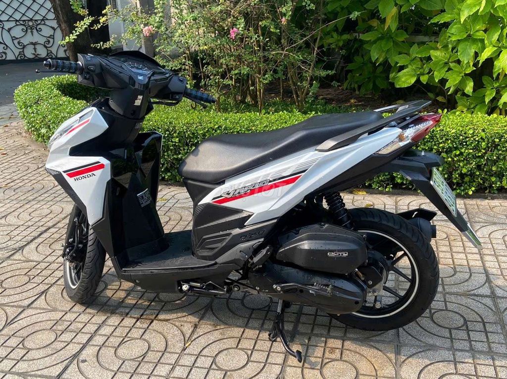 Vario 125 mẫu 2018 xe cọp đi 7000km gl pcx,sh mode. Mua bán Xe máy tại Quận Tân Phú Tp Hồ Chí Minh được đăng bởi phong hình 2