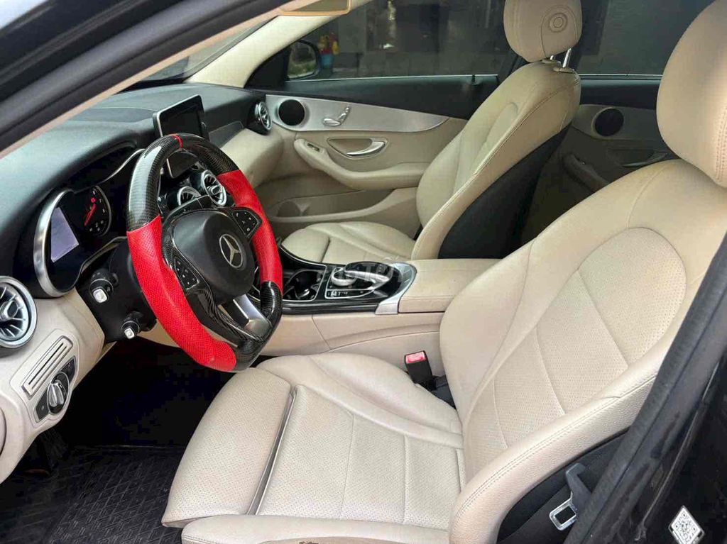 Mercedes C200 2016 Đen Kem. Mua bán Ô tô tại Quận Ninh Kiều Cần Thơ được đăng bởi Minh Nhỏ hình 4