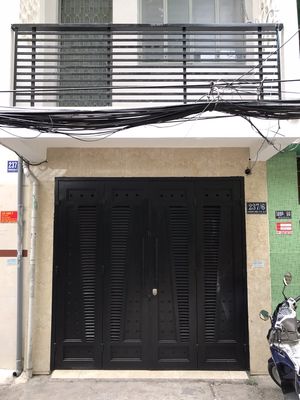 Nhà Phố Quận 4 (Hẻm Xe Hơi). Mua bán Nhà ở tại Quận 4 Tp Hồ Chí Minh được đăng bởi Huỳnh Kim Dung