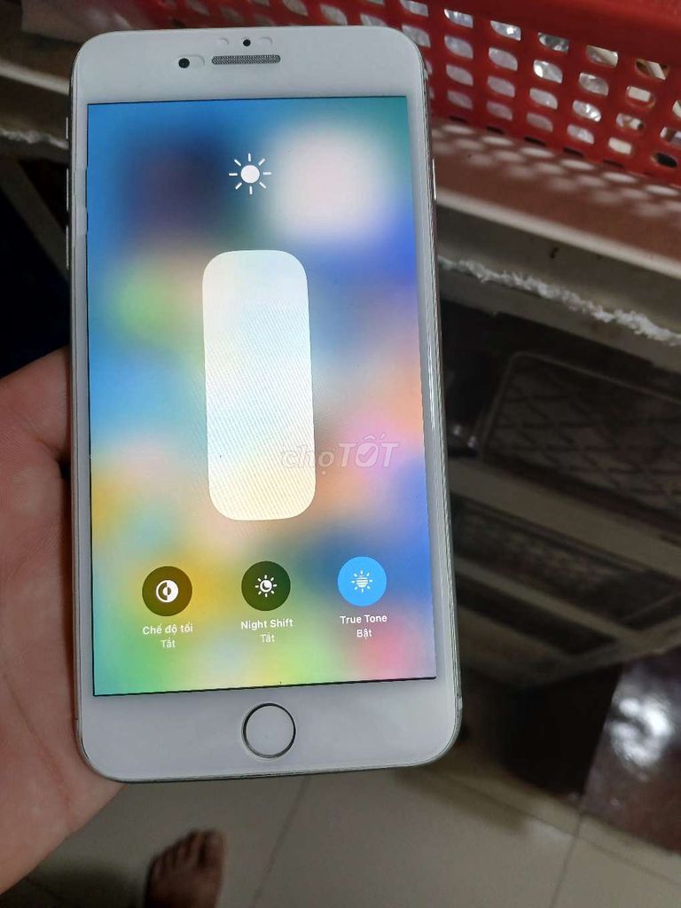Apple iPhone 8 Plus 64GB Trắng Mỹ Đã sử dụng. Mua bán Điện thoại tại Quận Tân Bình Tp Hồ Chí Minh được đăng bởi hà anh hình 1