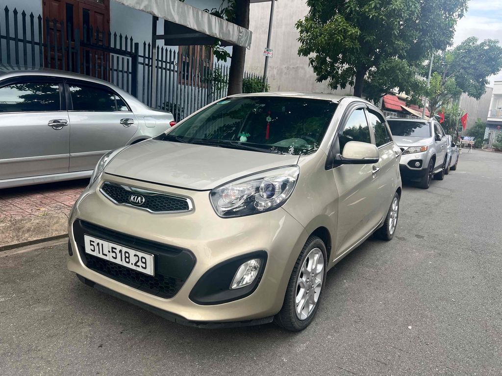 Kia Picanto 2013 Tự động rất đẹp full đồ chơi. Mua bán Ô tô tại Thành phố Dĩ An Bình Dương được đăng bởi Hiếu Auto Nghĩa Phát hình 3
