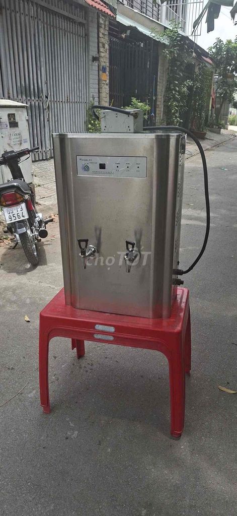 Máy đun nước nóng Thép không gỉ Bạc. Mua bán Bếp, lò, đồ điện nhà bếp tại Huyện Bình Chánh Tp Hồ Chí Minh được đăng bởi Đồ Củ Đức Hiền hình 1