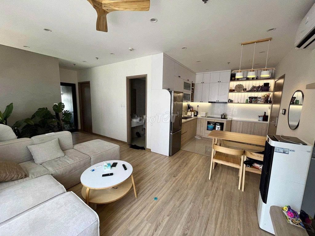 Продажа квартиры Vinhomes Smart City площадью 64 м2 с 2 спальнями за 4 миллиарда долларов
