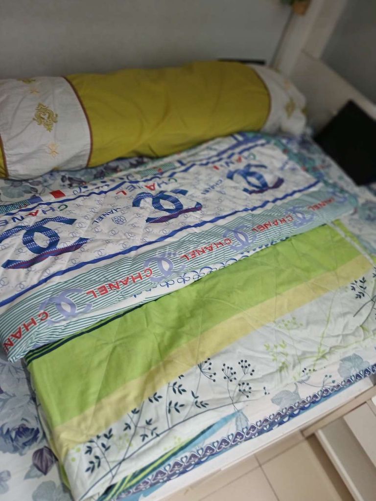 Mền vải 1m6 x 2m. Mua bán Giường, chăn ga gối nệm tại Quận Phú Nhuận Tp Hồ Chí Minh được đăng bởi Dung Kieu hình 1