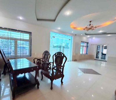 Rent · 2 bd · 200 м² · Quận 7, ул. Đường Nguyễn Văn Linh