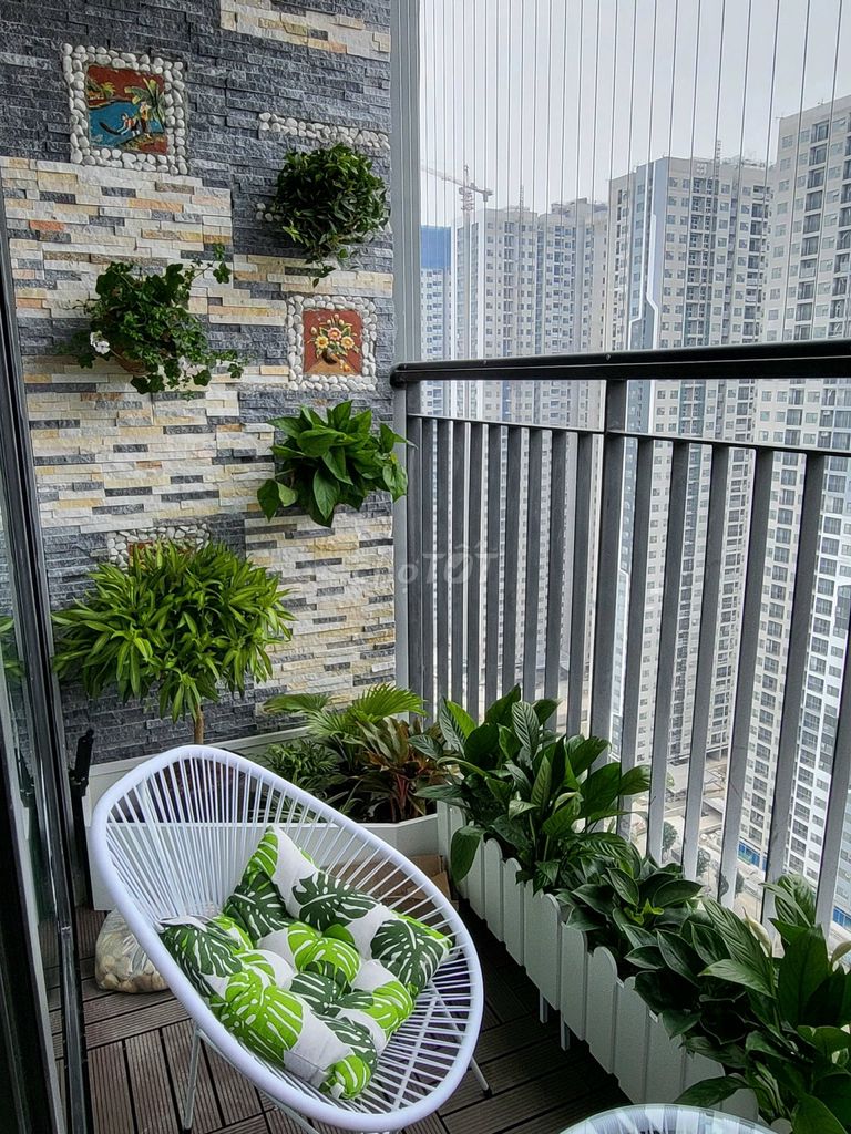 3n2wc 102m2 Full đồ Giá 5,2 tỷ Tòa S4. Căn hộ đã có sổ, View nội khu.