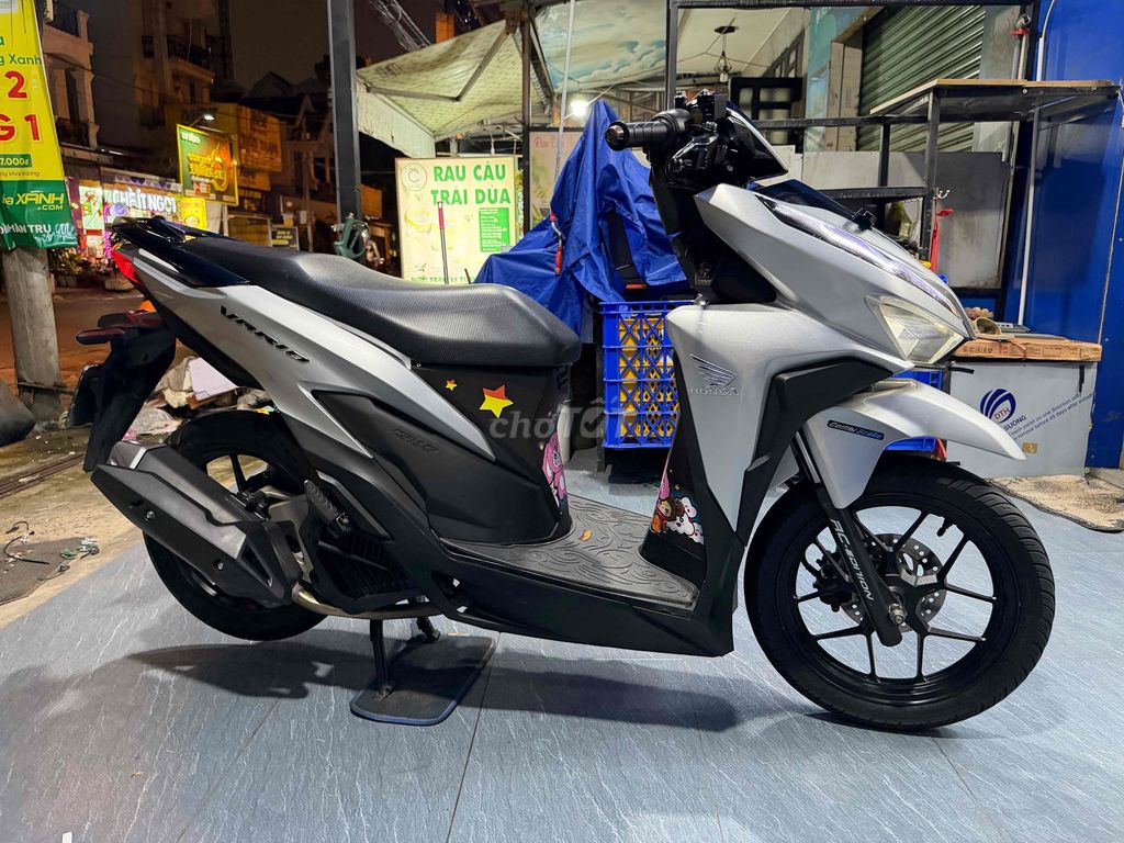 Honda Vario 125cc 2022 Bạc Porsche 23000 km