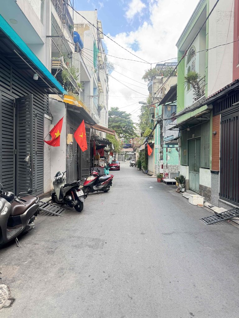 Аренда · 4 комн. · 48 м² · Quận Tân Phú, ул. Đường Trịnh Đình Trọng