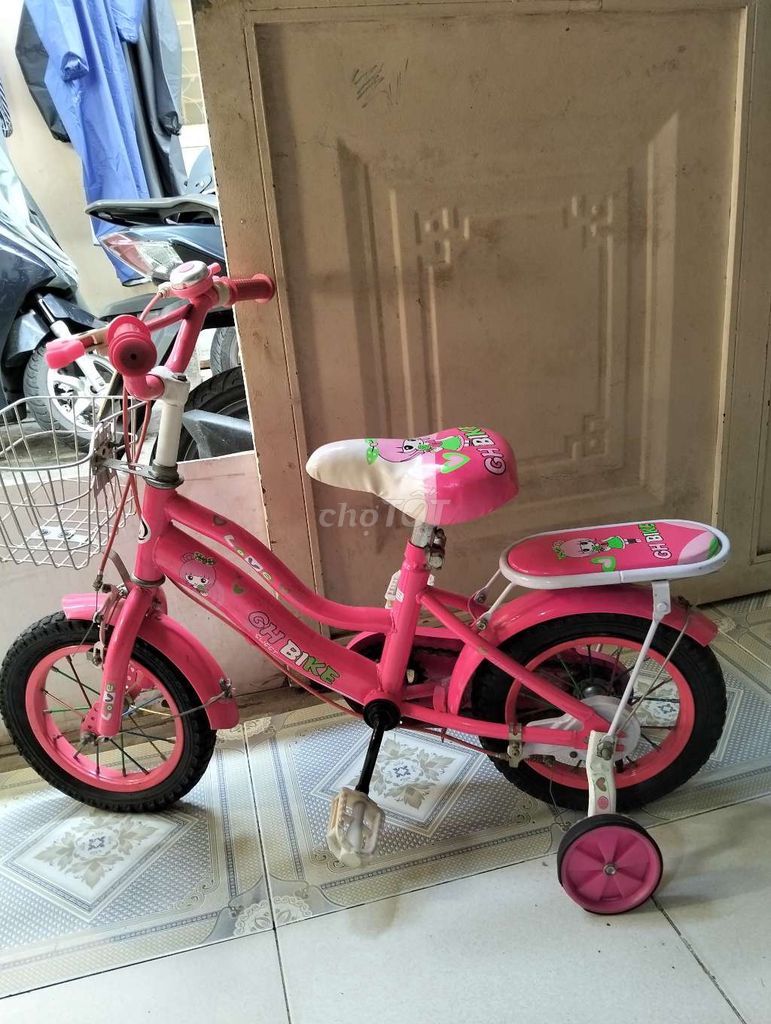 xe đạp cho bé . Mua bán Mẹ và bé tại Quận 7 Tp Hồ Chí Minh được đăng bởi Tiền  hình 1
