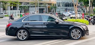 Mercedes C250 Exclusive, lăn bánh 2018. Mua bán Ô tô tại Thành phố Thủ Đức Tp Hồ Chí Minh được đăng bởi Gia Hoang