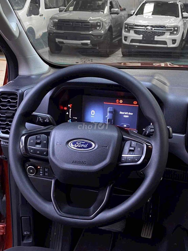 Ford Ranger 2022 XLS 2.0 4x4 AT. Có XHĐ.. Mua bán Ô tô tại Thành phố Long Xuyên An Giang được đăng bởi Luân Ford hình 7