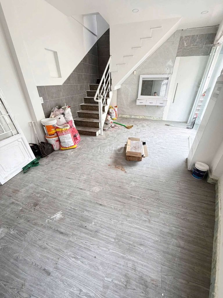 Huỳnh Văn Chính. Tân Phú (2pn, 3wc). Hẻm xe hơi. Dtsd 108m2
