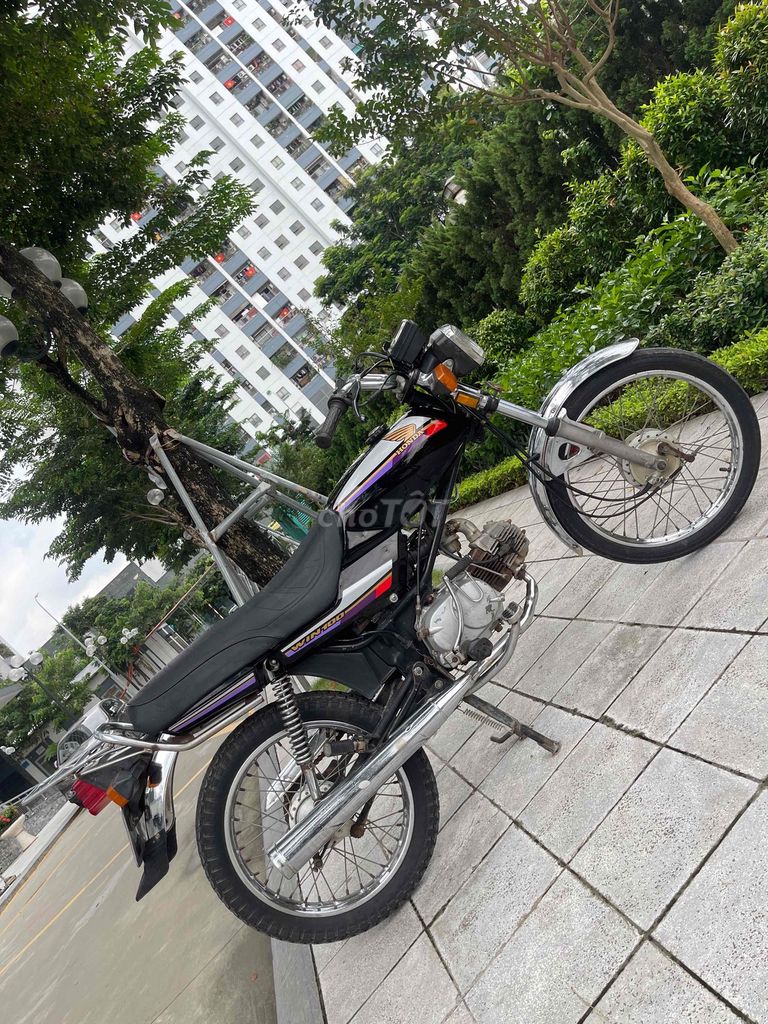 Win honda 100 chào các bác. E bán 13 triệu cho ae. Mua bán Xe máy tại Quận Hà Đông Hà Nội được đăng bởi Vạn Tín hình 4