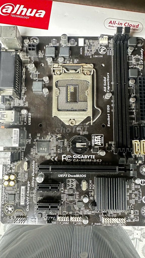 Xác Bo Gigabyte GA-H81M-DS2 lúc lên lúc hông. Mua bán Linh kiện (RAM, Card...) tại Huyện Dầu Tiếng Bình Dương được đăng bởi Hoàng Võ hình 1