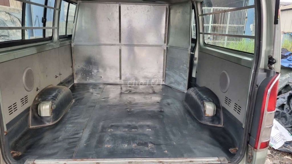 Toyota Hiace 2006 photo 4