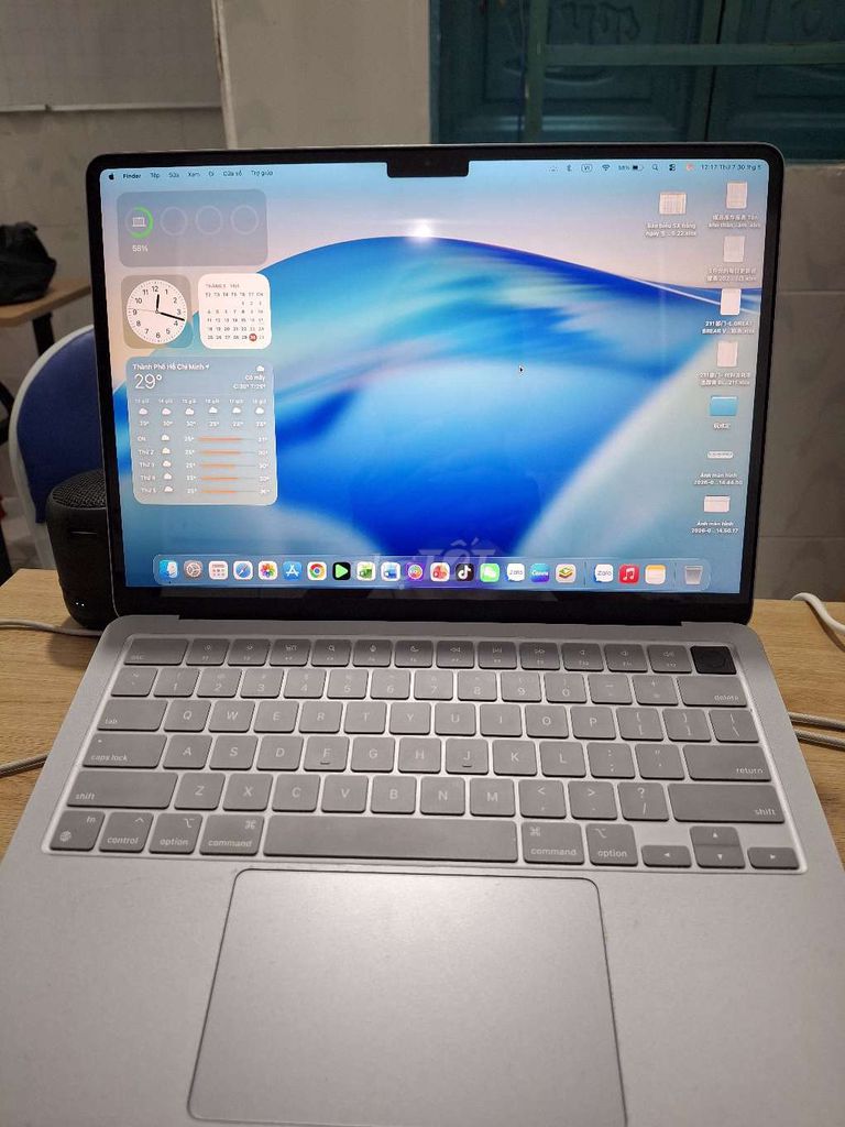 Apple MacBook Air M2 8GB/256GB Xám. Mua bán Laptop tại Thành phố Thuận An Bình Dương được đăng bởi Huyền hình 1