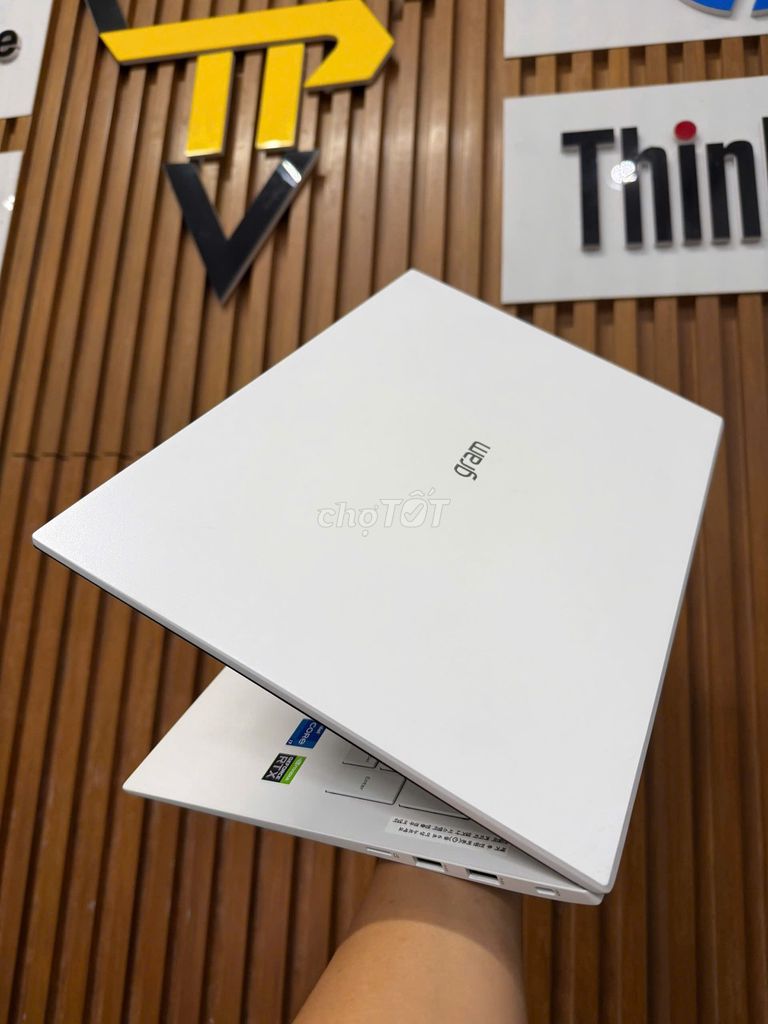 LG Gram 17Z90Q i7-1260P 32GB/1TB. Mua bán Laptop tại Quận Tân Bình Tp Hồ Chí Minh được đăng bởi Nguyễn Phi triều hình 1