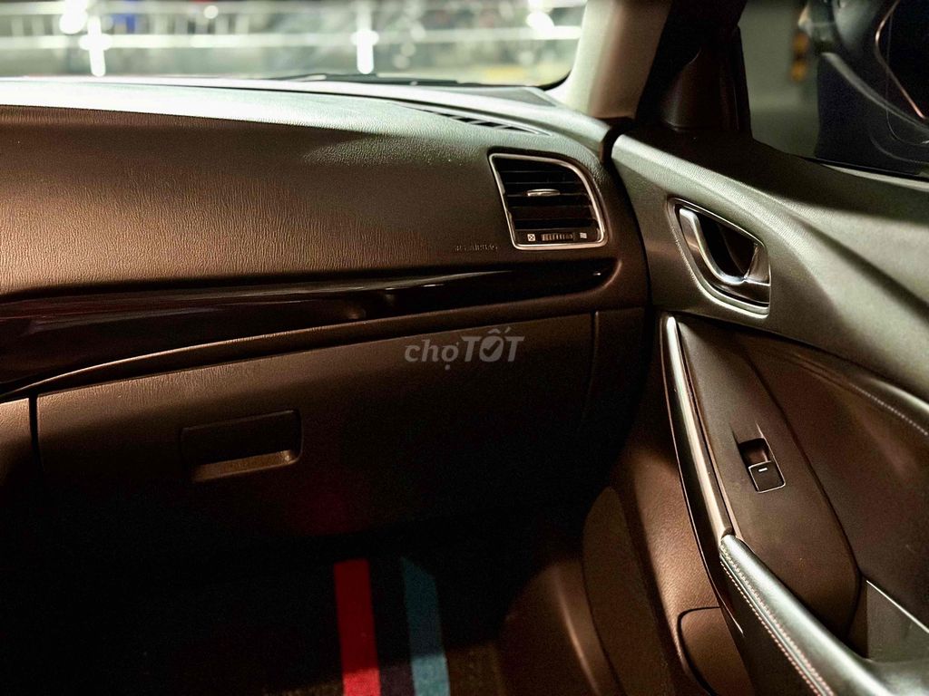 Mazda 6 2016 2.0 AT - 89526 km. Mua bán Ô tô tại Thành phố Huế Thừa Thiên Huế được đăng bởi room room hình 9