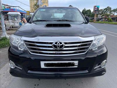 Toyota Fortuner 2015 2.7V 4x2 - 140123 km