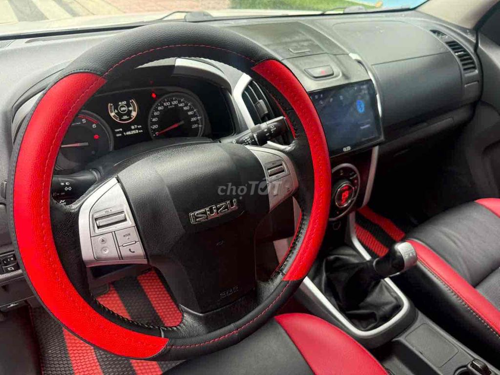 Isuzu Mu X 2.5 số sàn đời cuối 2016. Mua bán Ô tô tại Huyện Bình Chánh Tp Hồ Chí Minh được đăng bởi Như Đạo hình 8