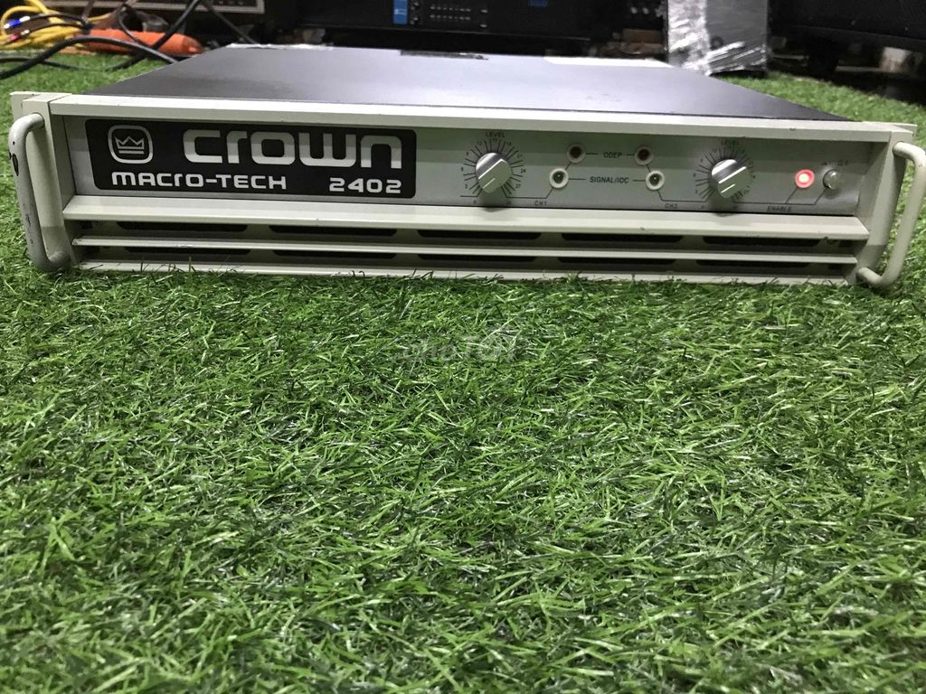 Cục đẩy Crown Macro-Tech 2402 Xám. Mua bán Tivi, Âm thanh tại Quận Hoàng Mai Hà Nội được đăng bởi Phạm quốc vịnh hình 1