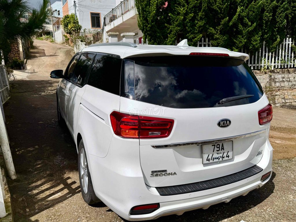 Cần Bán Kia Sedona 2020 Dầu Trắng. Mua bán Ô tô tại Quận 12 Tp Hồ Chí Minh được đăng bởi A TÚ hình 6