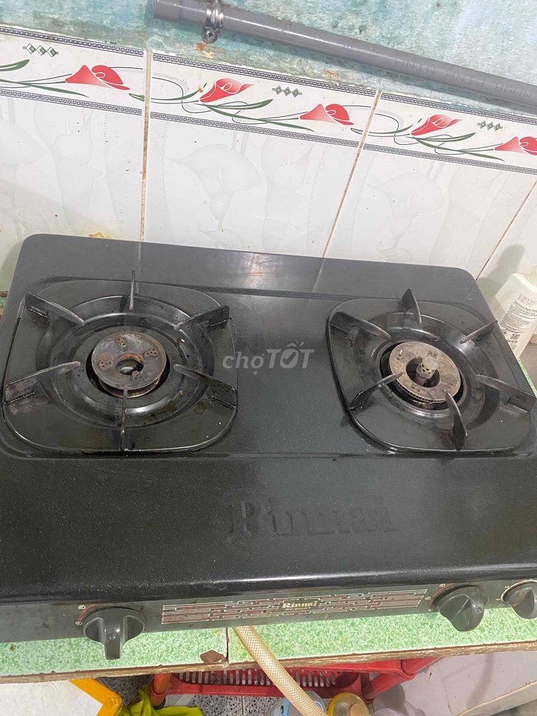 Bếp gas Rinnai Kim loại Đen. Mua bán Bếp, lò, đồ điện nhà bếp tại Thị xã Bến Cát Bình Dương được đăng bởi Trường hình 1