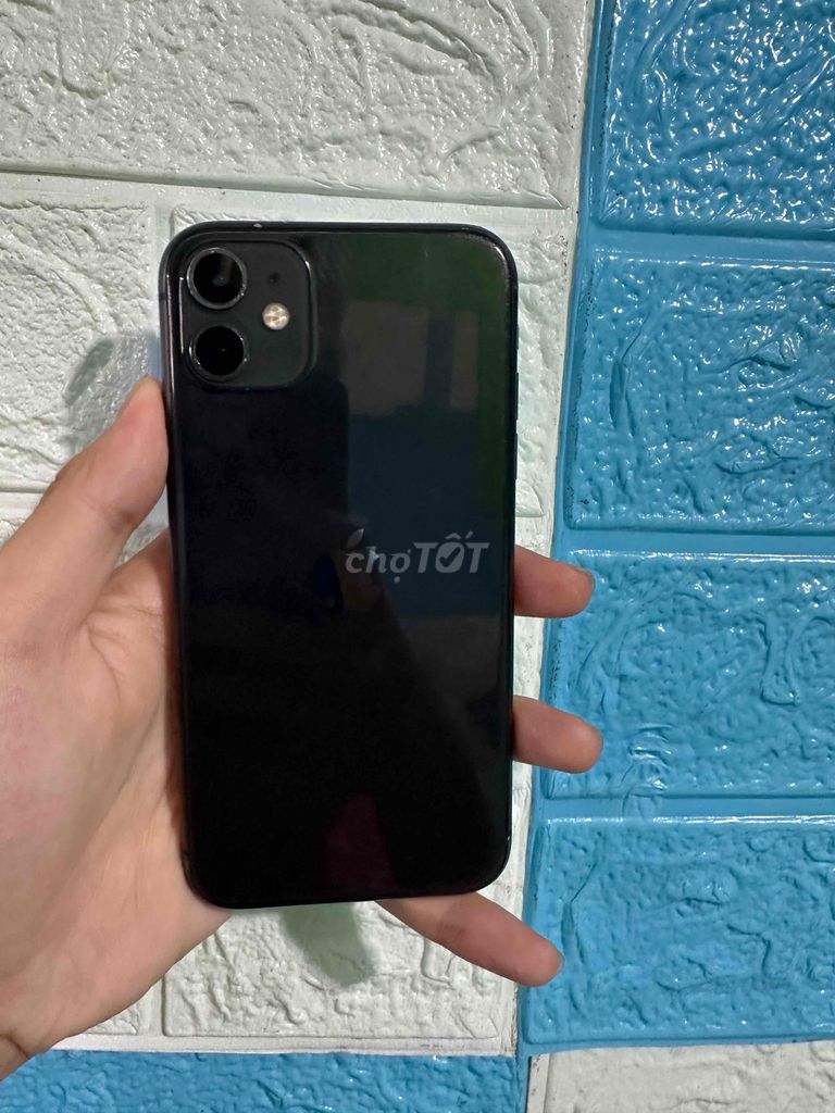 Apple iPhone 11 64GB Đen Đã sử dụng. Mua bán Điện thoại tại Huyện Long Hồ Vĩnh Long được đăng bởi Nguyễn Bảo hình 1