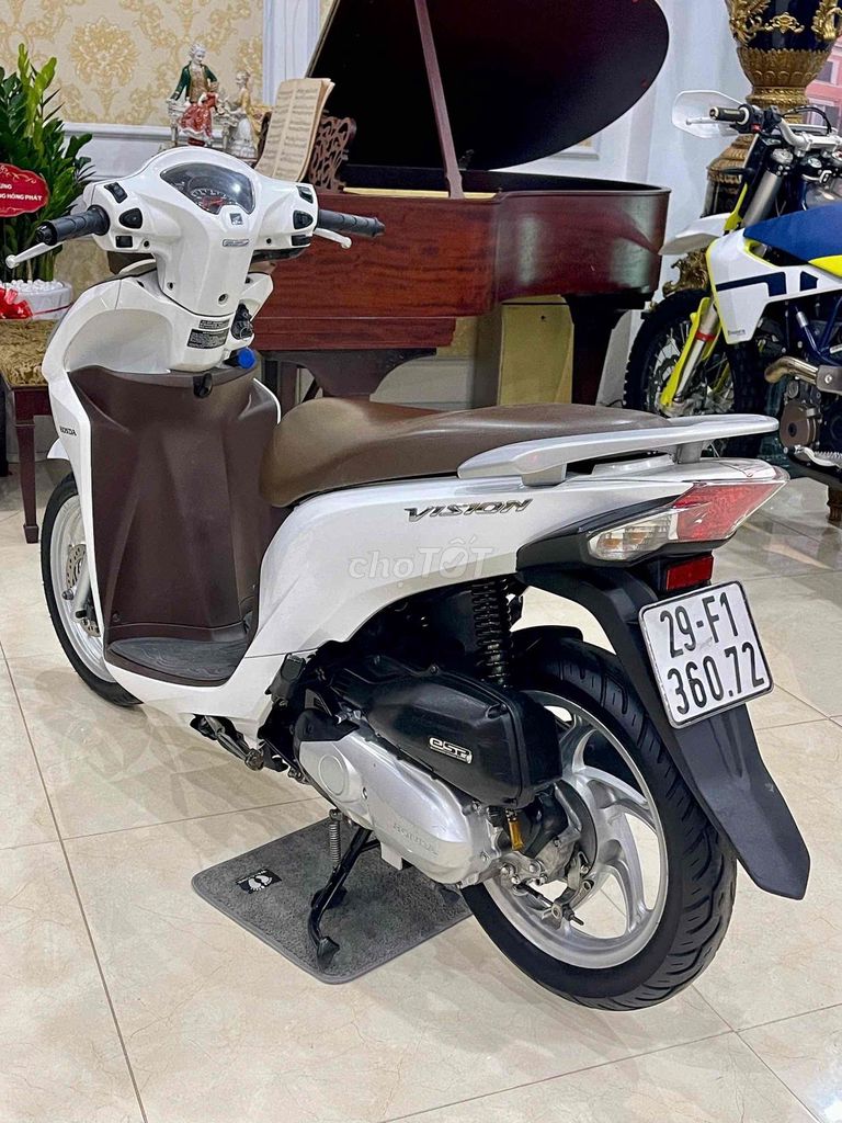 XE MÁY 68 - Honda Vision Cao Cấp 2016 Trắng. Mua bán Xe máy tại Quận Hai Bà Trưng Hà Nội được đăng bởi Đức Anh hình 7