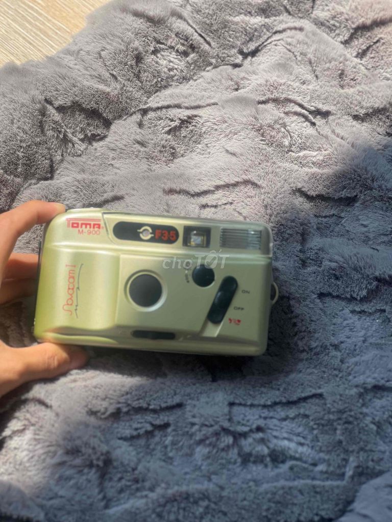 Máy ảnh Lomo M-900 Vàng. Mua bán Máy ảnh, Máy quay tại Quận Hai Bà Trưng Hà Nội được đăng bởi Nhi Nguyet hình 1