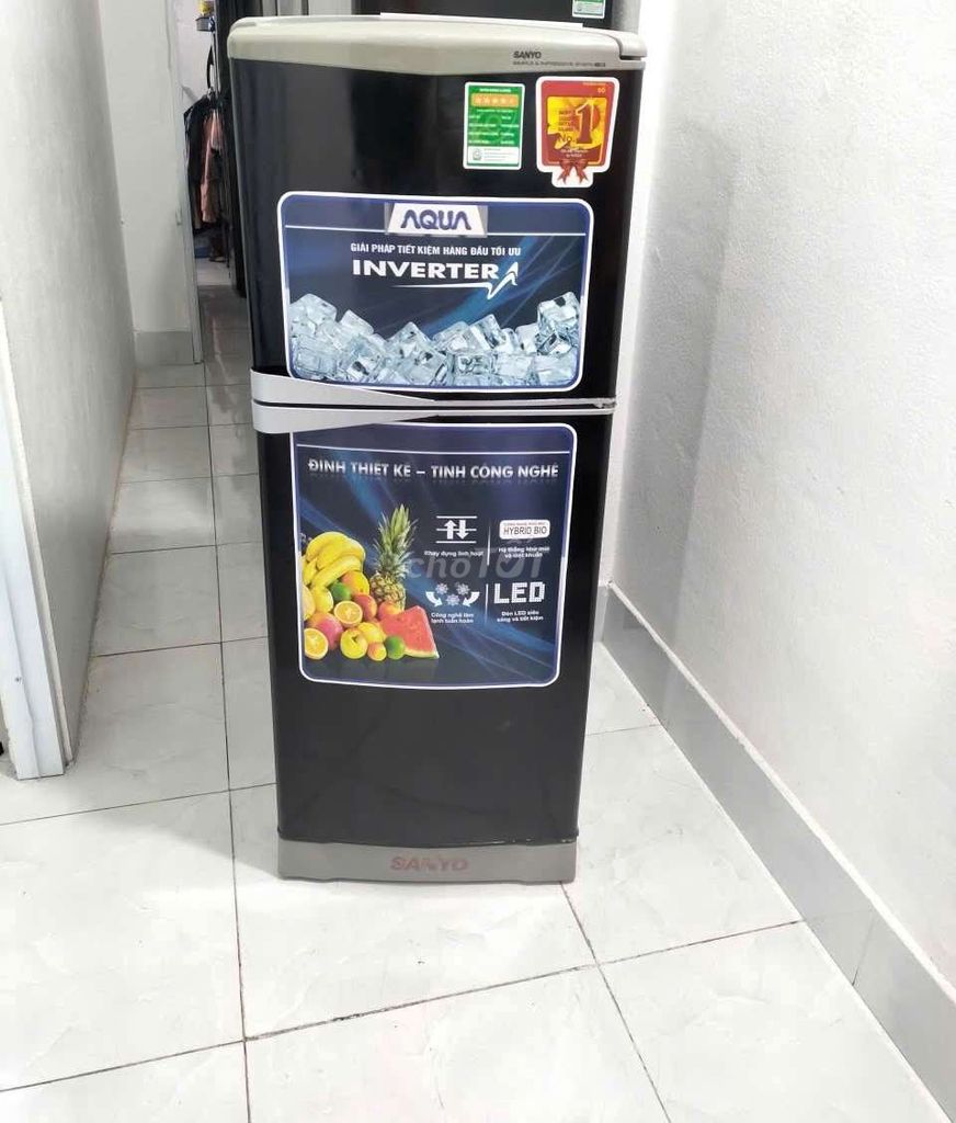 Tủ lạnh Sanyo Aqua 150lít còn đẹp ko đóng tuyết. Mua bán Tủ lạnh tại Quận 12 Tp Hồ Chí Minh được đăng bởi Phương Anh  hình 1