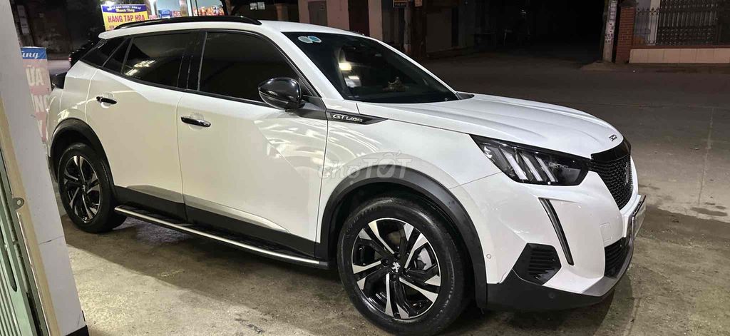 Peugeot 2008 2022 GT Line 1.2 AT - 75000 km. Mua bán Ô tô tại Thành phố Hưng Yên Hưng Yên được đăng bởi Mr Hùng hình 1