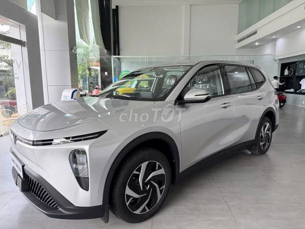 VINFAST LIMO GREEN XE SẴN, TRẢ TRƯỚC 79TR NHẬN XE. Mua bán Ô tô tại Thành phố Thủ Đức Tp Hồ Chí Minh được đăng bởi VINFAST MIỀN NAM hình 4