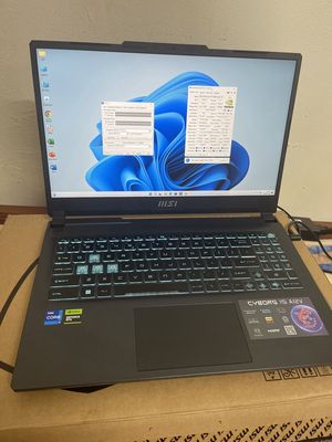 Bán Laptop MSI Cyborg 15 A12VF i7 4060 16GD5