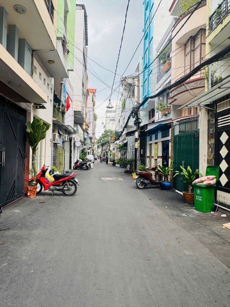 HXH ĐỖ TRONG NHÀ, 4X15M, 3 TẦNG TRẦN HƯNG ĐẠO, Q.1 CHỈ HƠN 150TR/M2. Mua bán nhà ở tại Quận 1 Tp Hồ Chí Minh được đăng bởi Gia Huy hình 1