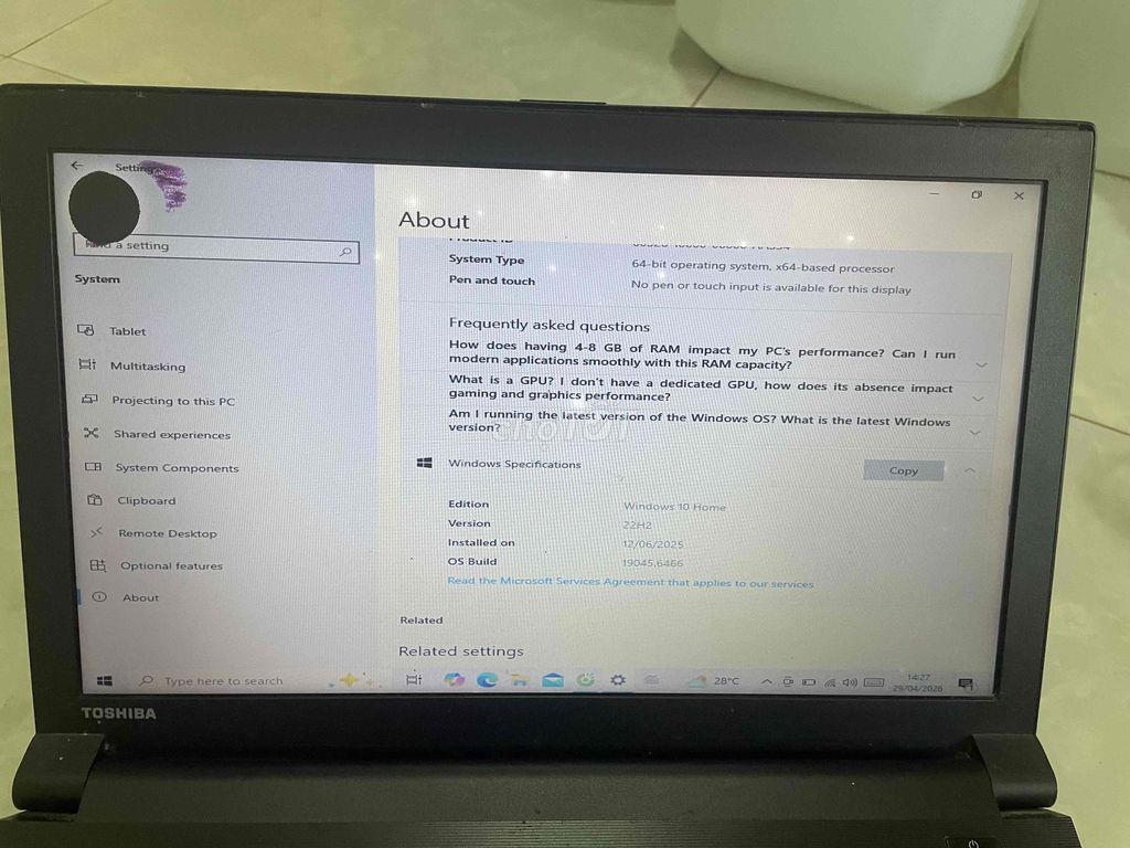 dọn nhà cầm bán con máy đời tống. Mua bán Laptop tại Huyện Đông Anh Hà Nội được đăng bởi Lê Văn Trường hình 1