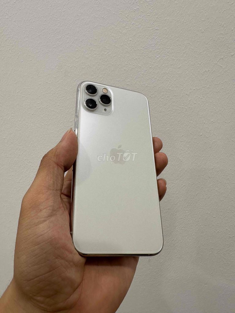 iPhone 11 Pro 64GB zin đét đèn đẹt. Mua bán Điện thoại tại Quận Đống Đa Hà Nội được đăng bởi Ng Hoang Anh hình 1