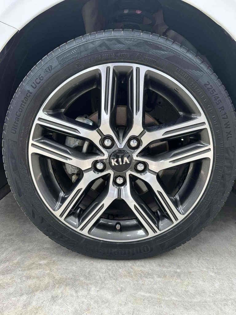 Kia Cerato 2021 1.6 AT Deluxe - 46000 km. Mua bán Ô tô tại Thành phố Buôn Ma Thuột Đắk Lắk được đăng bởi Hiếu Đắk Lắk hình 18