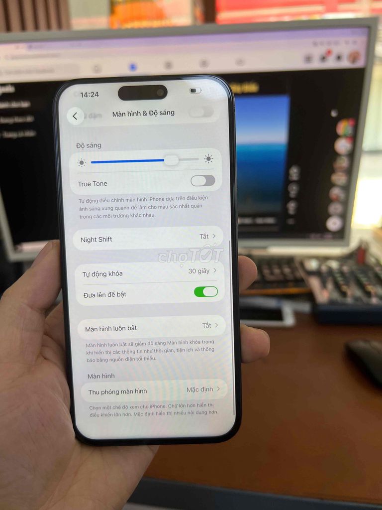 Apple iPhone 15 Pro Max 256GB quốc tế mỹ lla. Mua bán Điện thoại tại Quận Lê Chân Hải Phòng được đăng bởi hoang anh hình 1