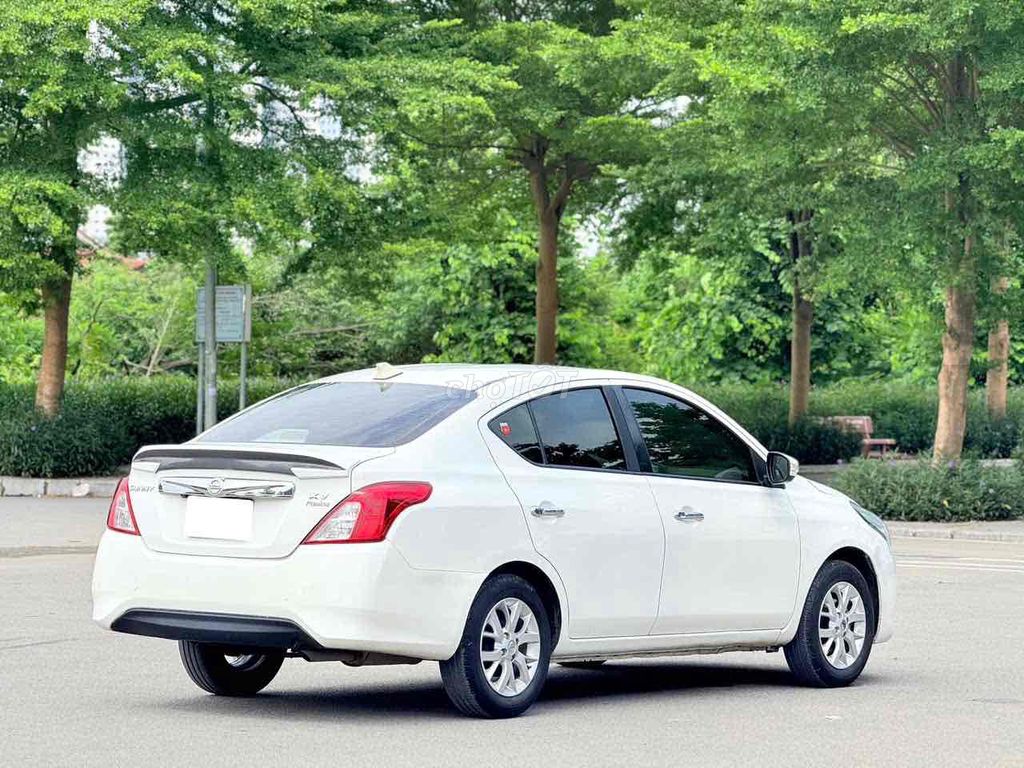 Nissan Sunny 2019 XV Premium - 80000 km. Mua bán Ô tô tại Quận Hoàng Mai Hà Nội được đăng bởi nguyễn khang hình 3