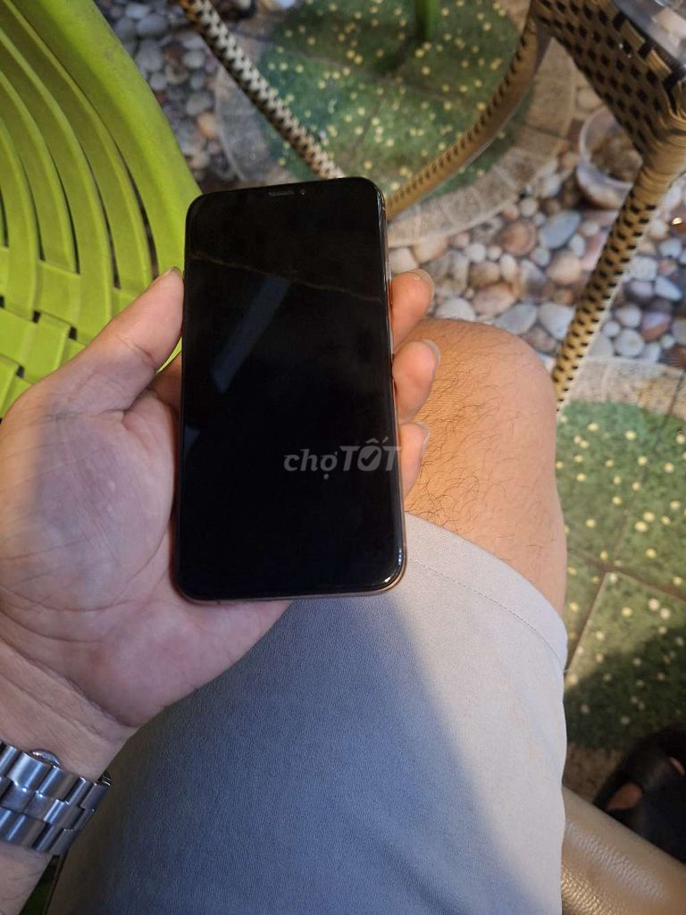 IPhone XS gold 64gb không xài sim. Mua bán Điện thoại tại Quận Bình Tân Tp Hồ Chí Minh được đăng bởi V I N H hình 1