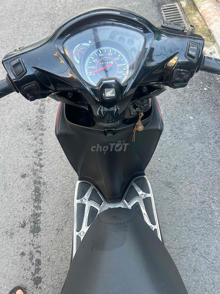 honda vison 2018 Bảng ĐB đen nhám 90%. Mua bán Xe máy tại Thành phố Thủ Đức Tp Hồ Chí Minh được đăng bởi Nguyễn trường thịnh hình 4